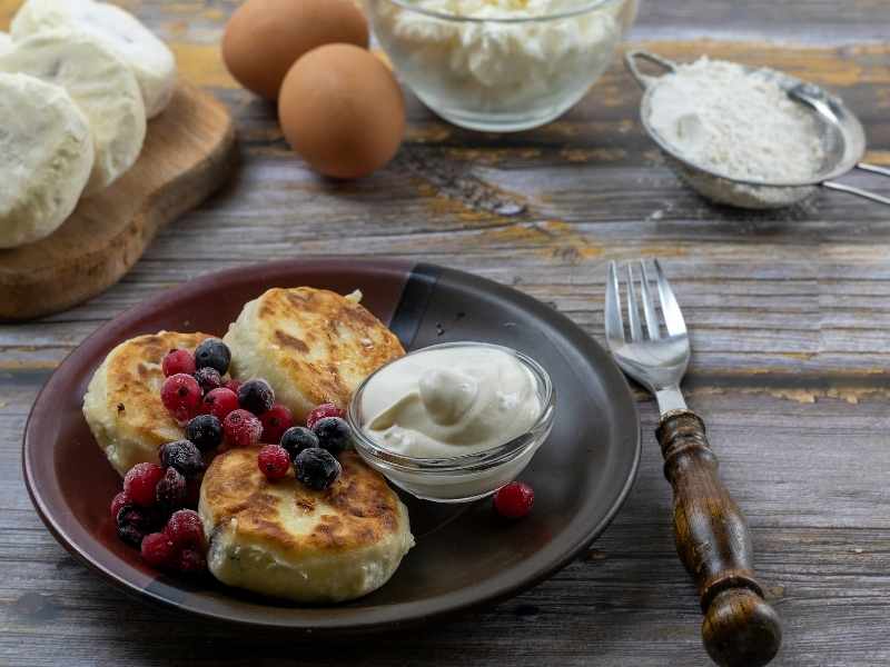 Cottage Cheese and Berries