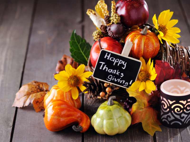 Mini Pumpkin Place Cards for thanksgiving decoration 