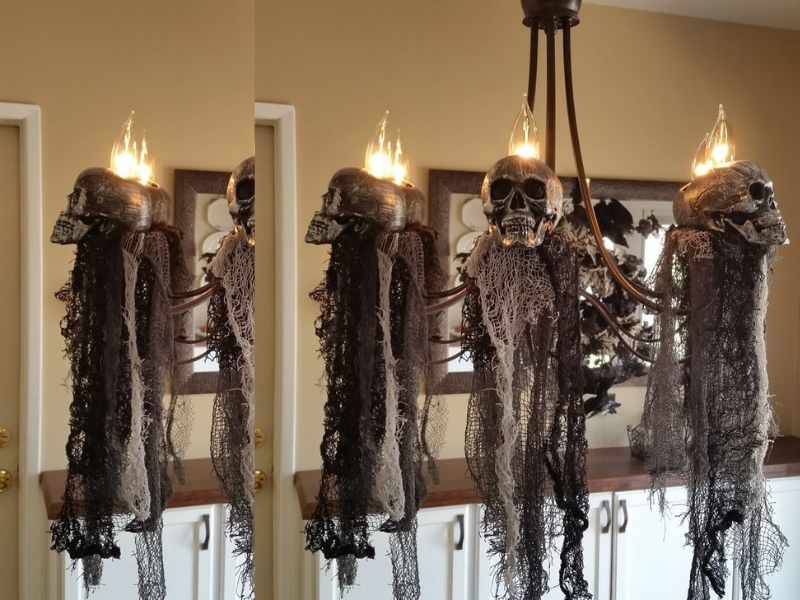 Hanging Skeletons 