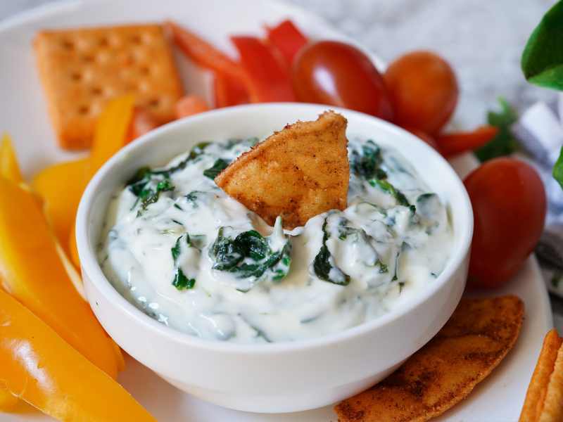 Spinach and Artichoke Dip for new year's eve appetizers