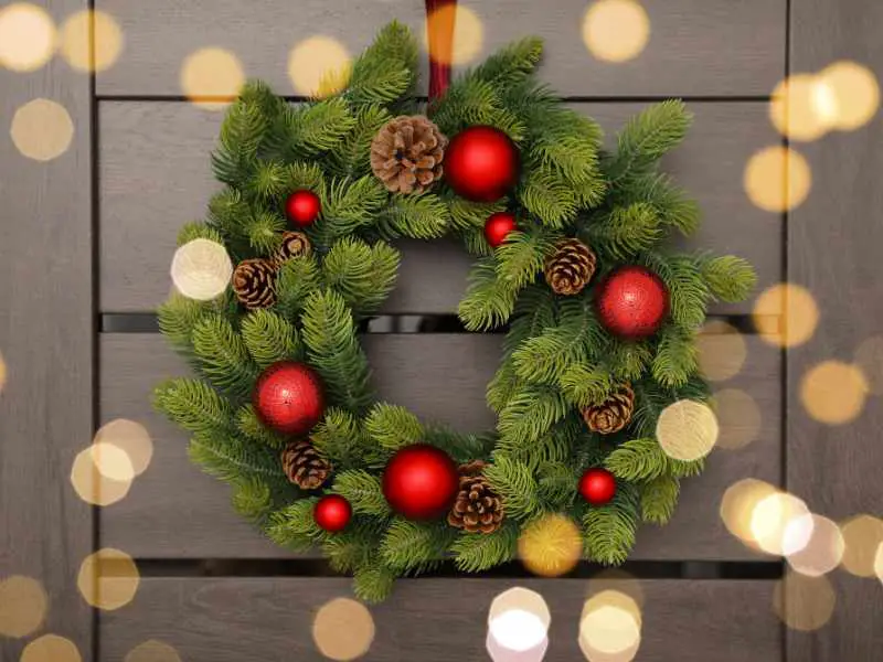 winter wreath for front door