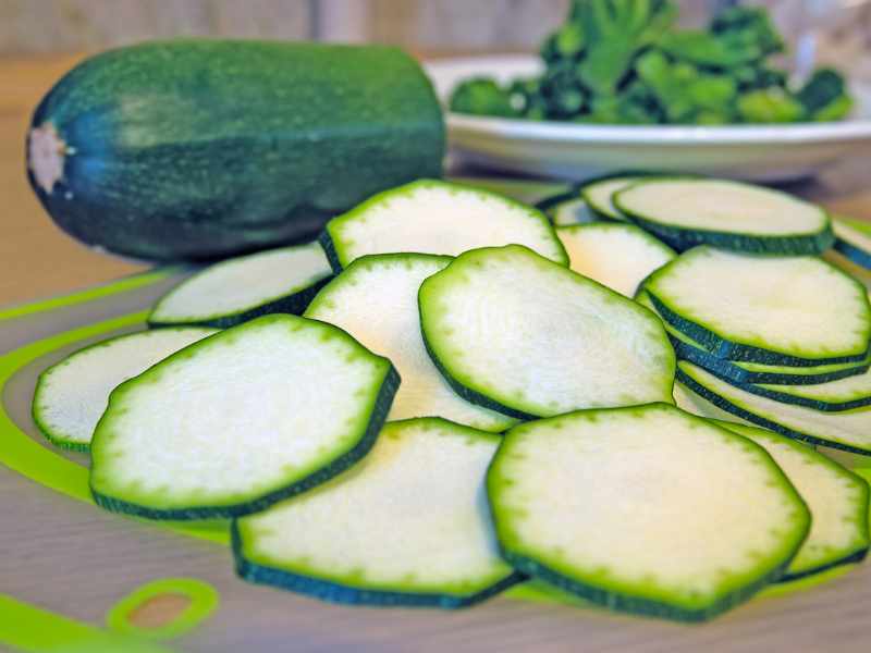  zucchini sliced